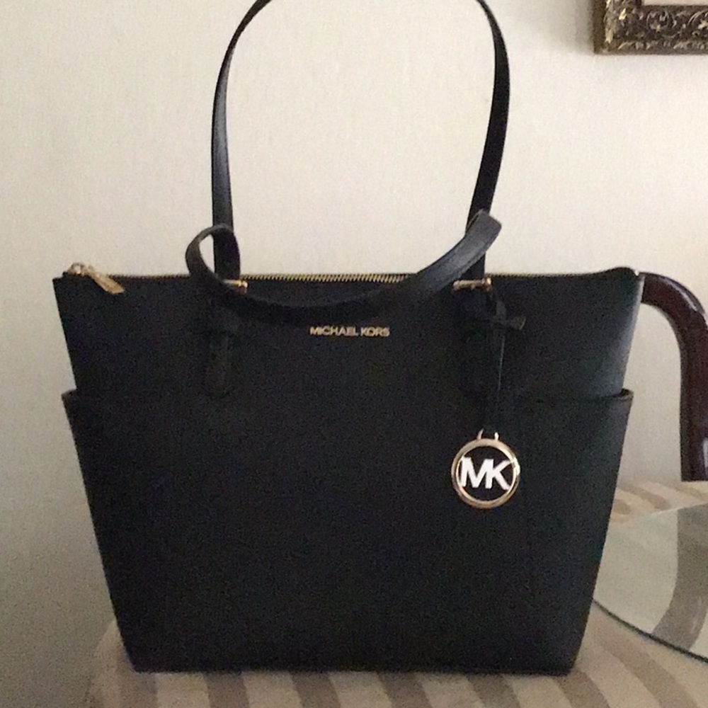 Michael Kors Jet Set Travel Leather Tote